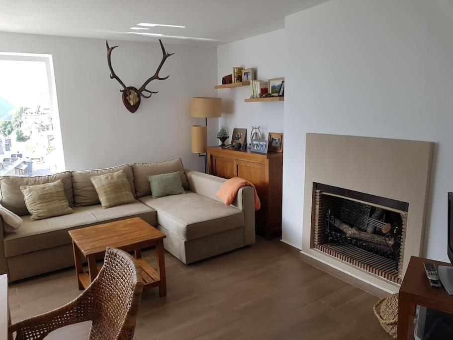 Las Mejores Vistas Del Valle. Apartmento 65M.Wifi Cerler Bagian luar foto